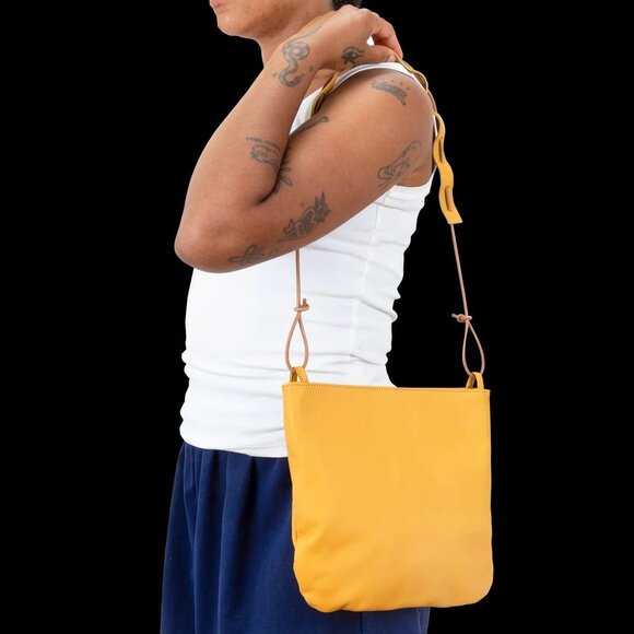 Maryam Nassir Zadeh Script Purse Amber Size OS NWT - Picture 2 of 8